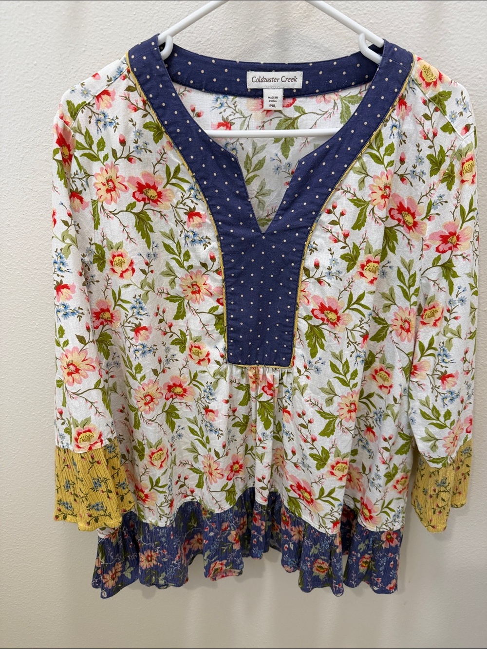 EUC Women’s Coldwater Creek Floral Peasant Top in Cream with Navy Trim, Size XLP